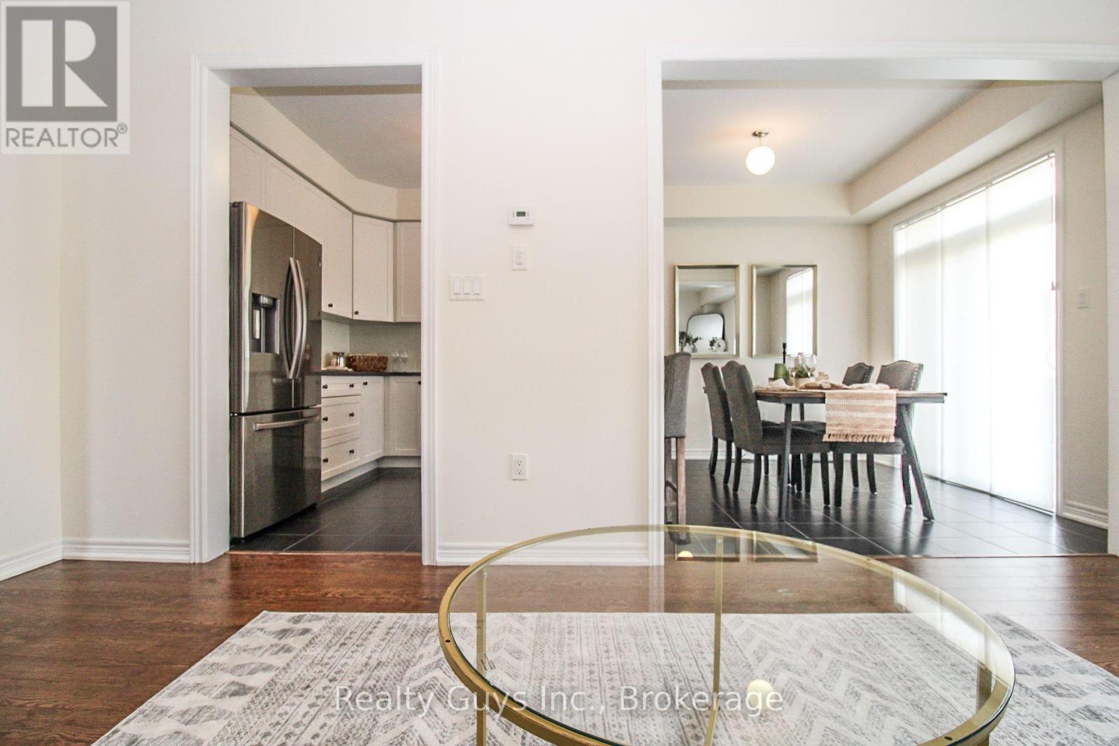 706 LATIMER WAY - 22