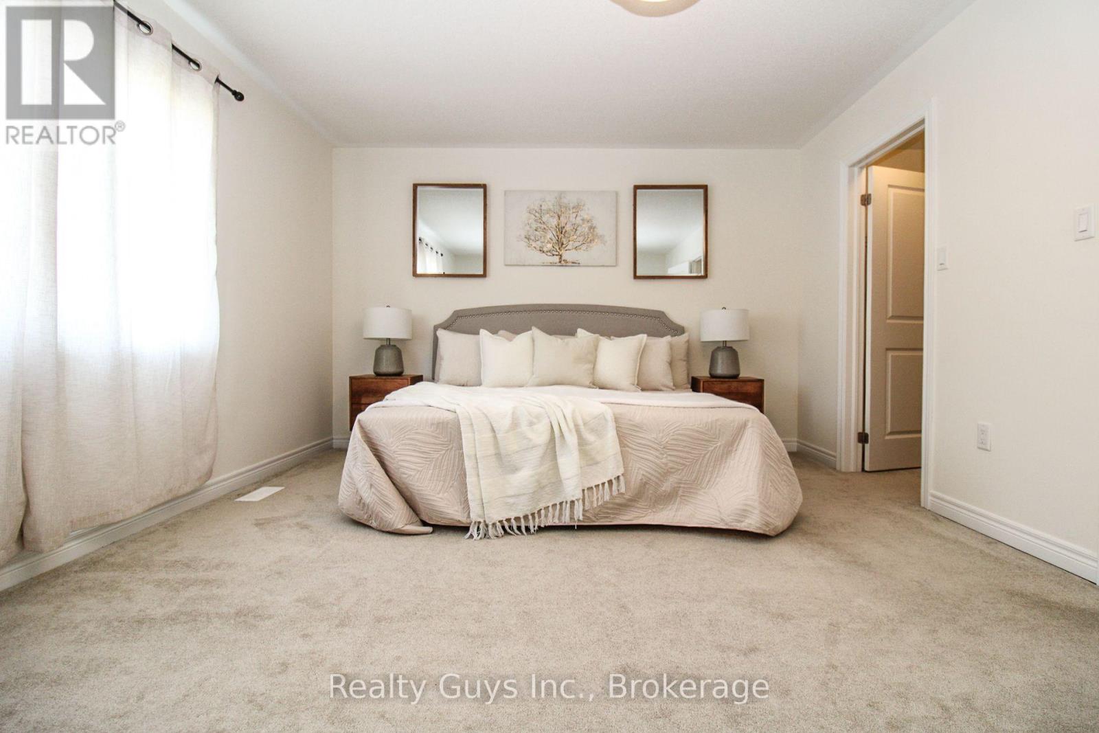 706 LATIMER WAY - 33