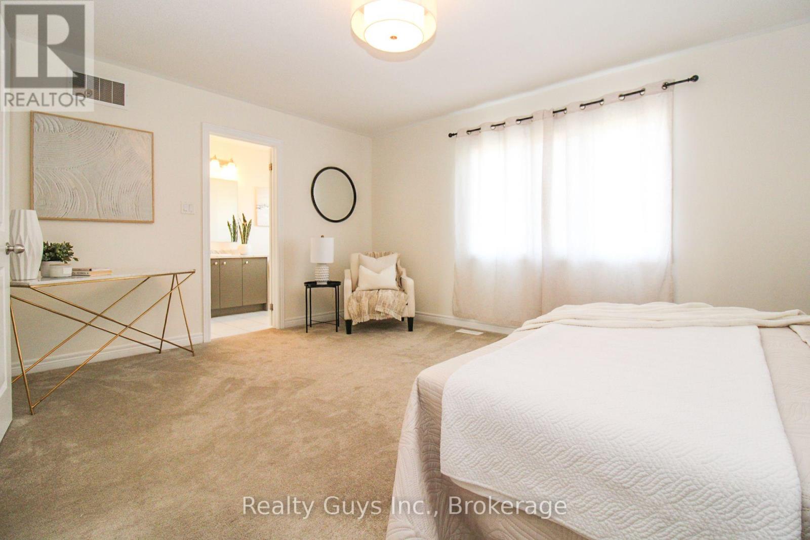 706 LATIMER WAY - 34