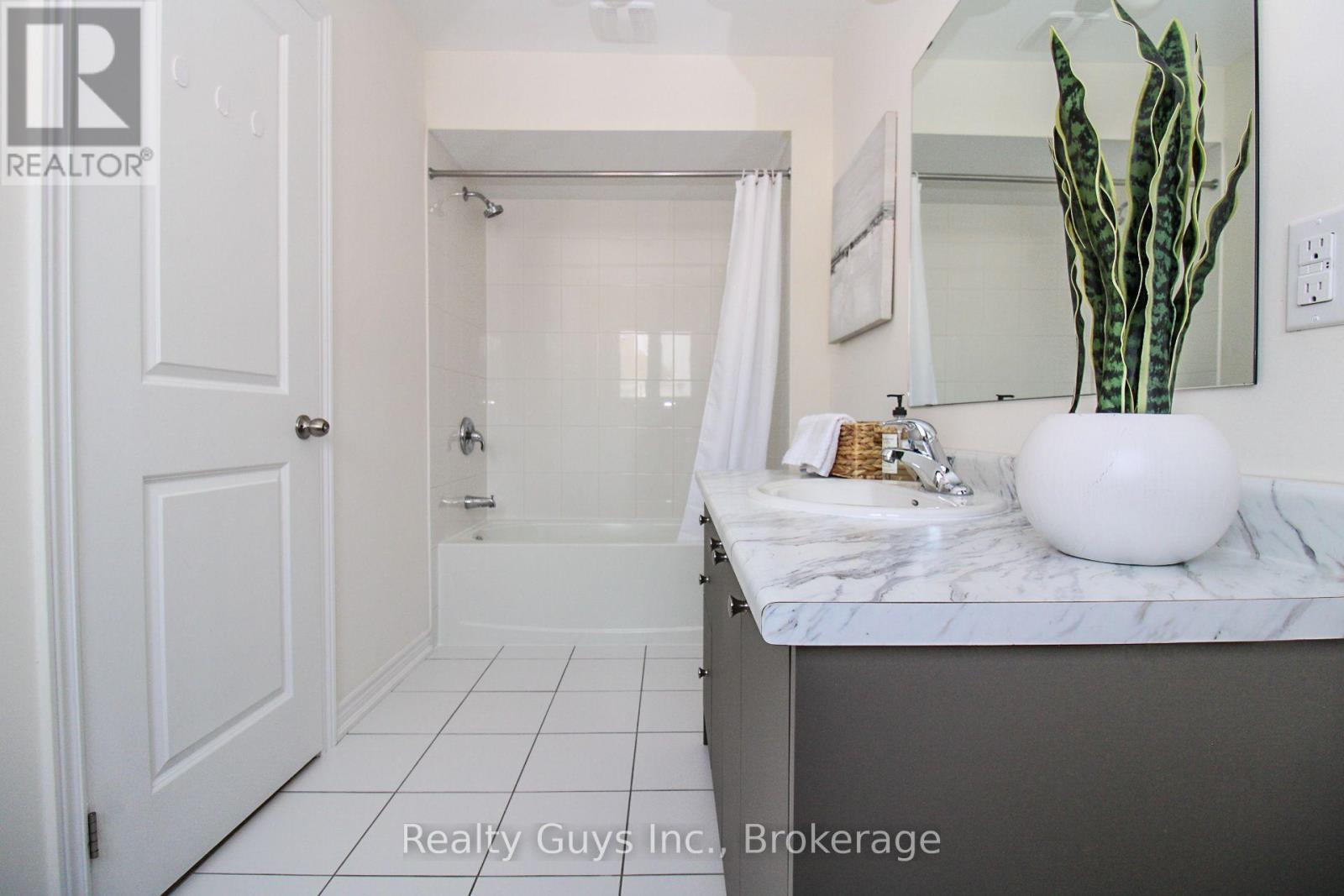 706 LATIMER WAY - 36