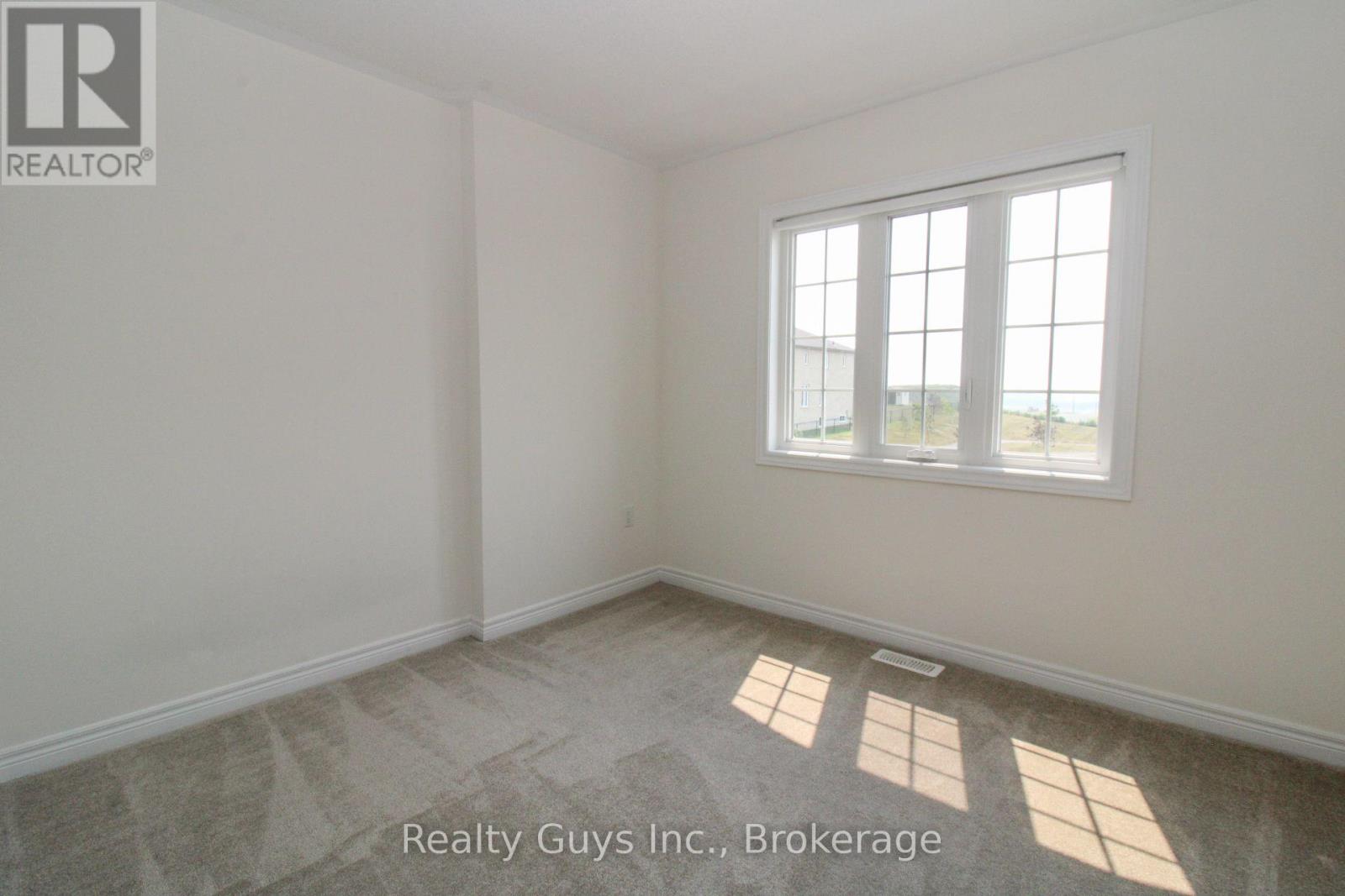 706 LATIMER WAY - 42