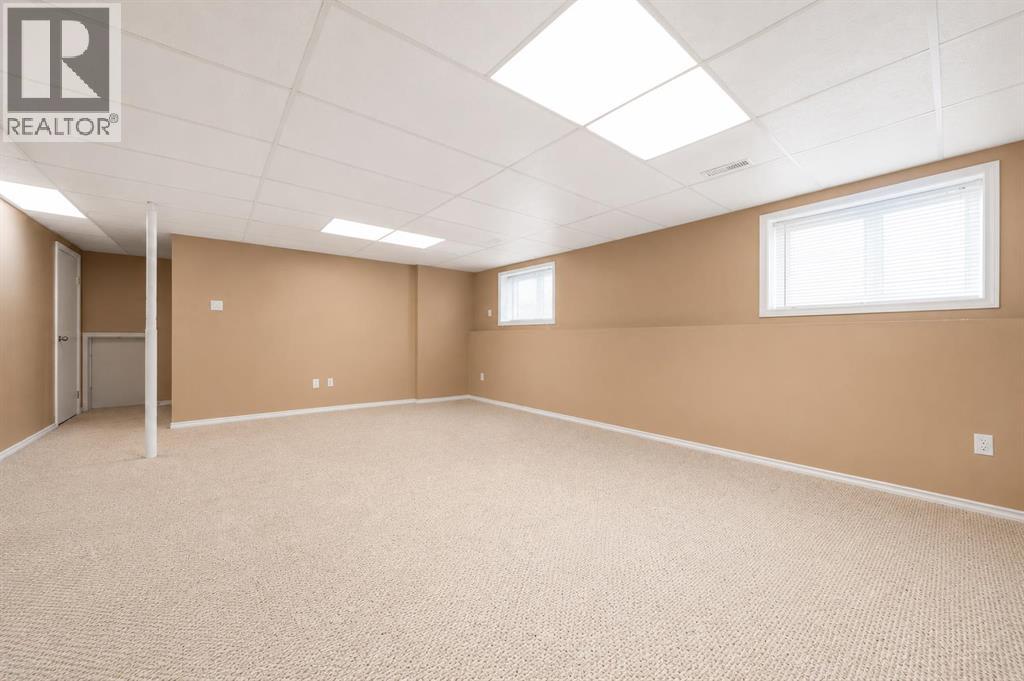 107 Sprague Way SE - 25