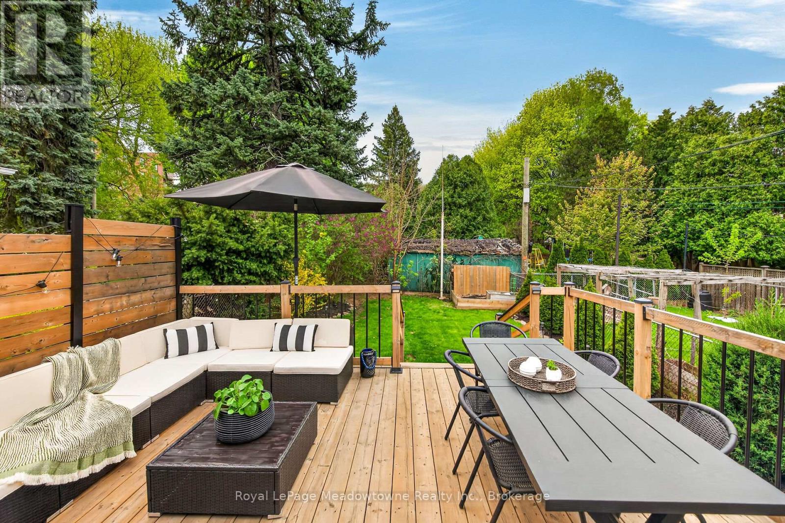 216 MAPLEWOOD AVENUE - 27