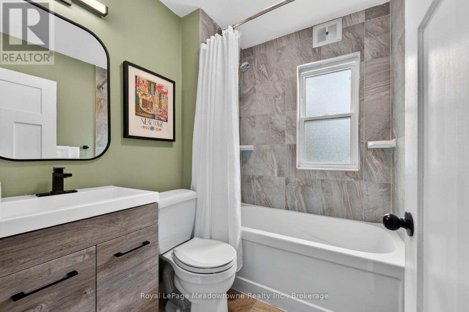216 MAPLEWOOD AVENUE - 22