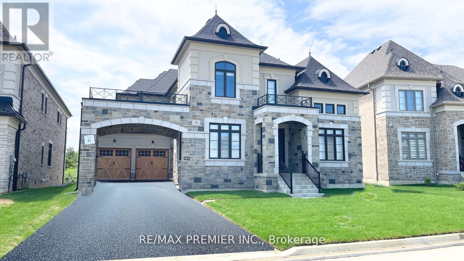 Listing photo of 94 SUNNY ACRES CRESCENT