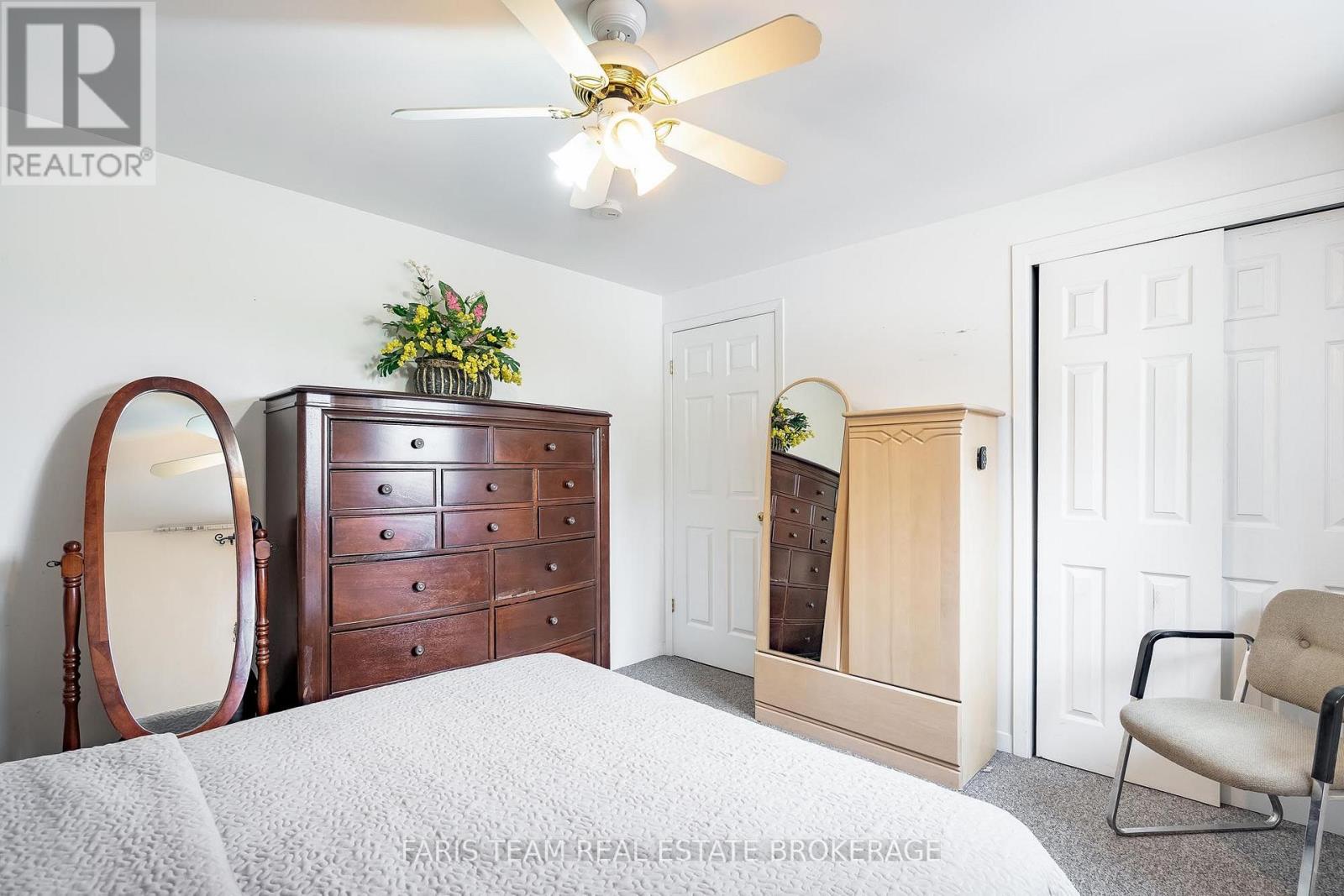 93 SILVER BIRCH CRESCENT - 18