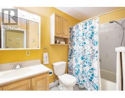 93 Silver Birch Crescent, Tay, ON L0K1R0 Photo 21