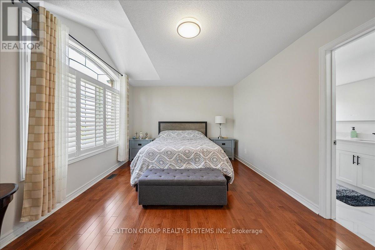 3348 SUNLIGHT STREET - 23
