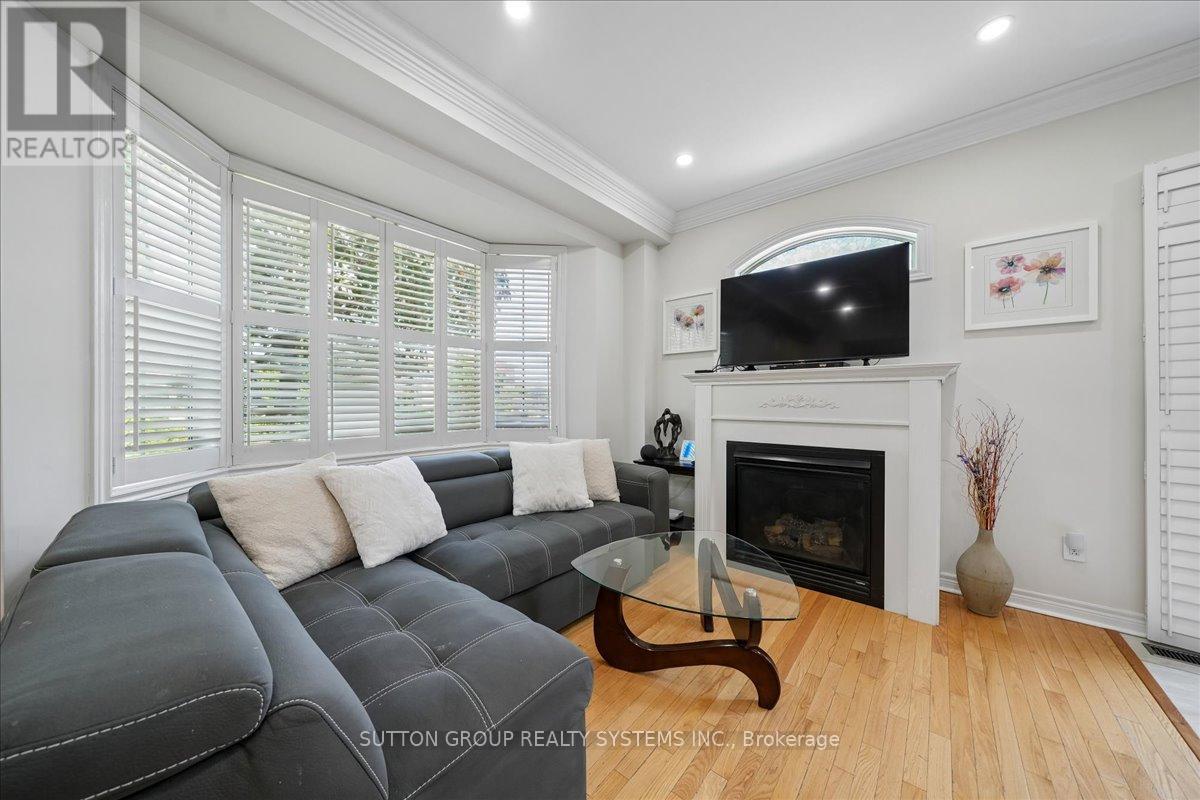 3348 SUNLIGHT STREET - 9