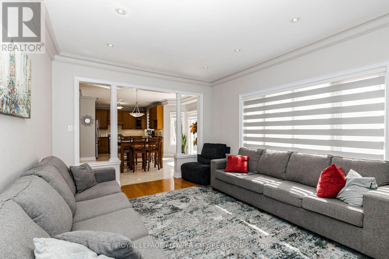 1058 AGRAM DRIVE - 23