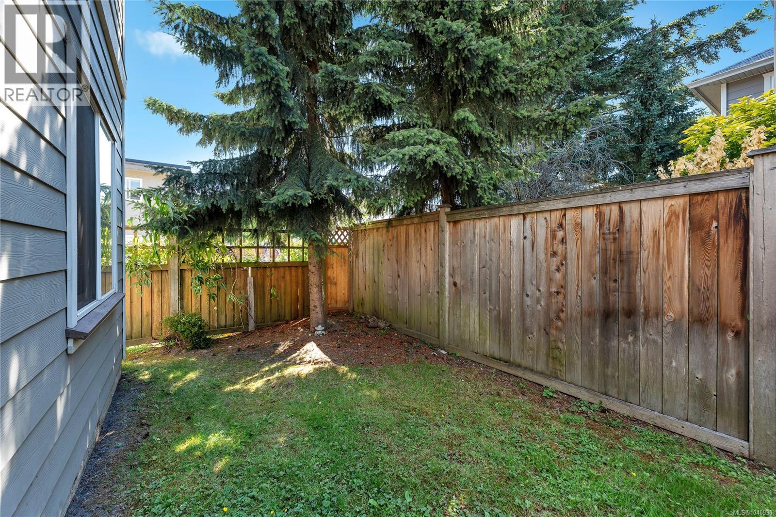 100 2744 Matson Road, Langford