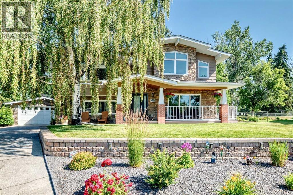 10416 Mapleridge Crescent SE, Maple Ridge, Calgary photo 3