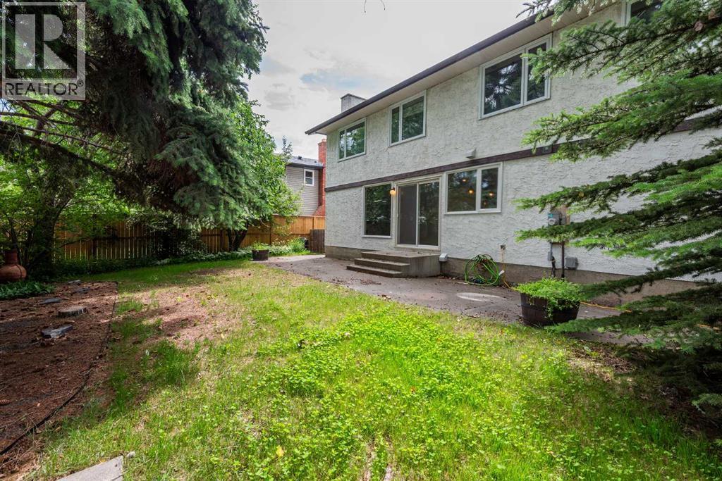 1320 116 Avenue SW - 40