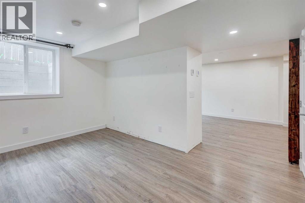 1320 116 Avenue SW - 26