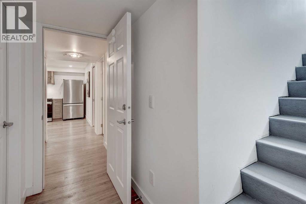 1320 116 Avenue SW - 37