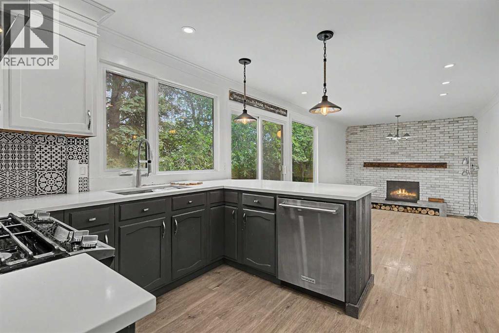 1320 116 Avenue SW - 9