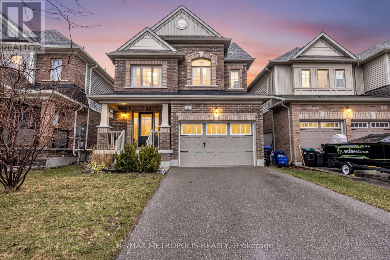 16 TREETOPS BOULEVARD - 2