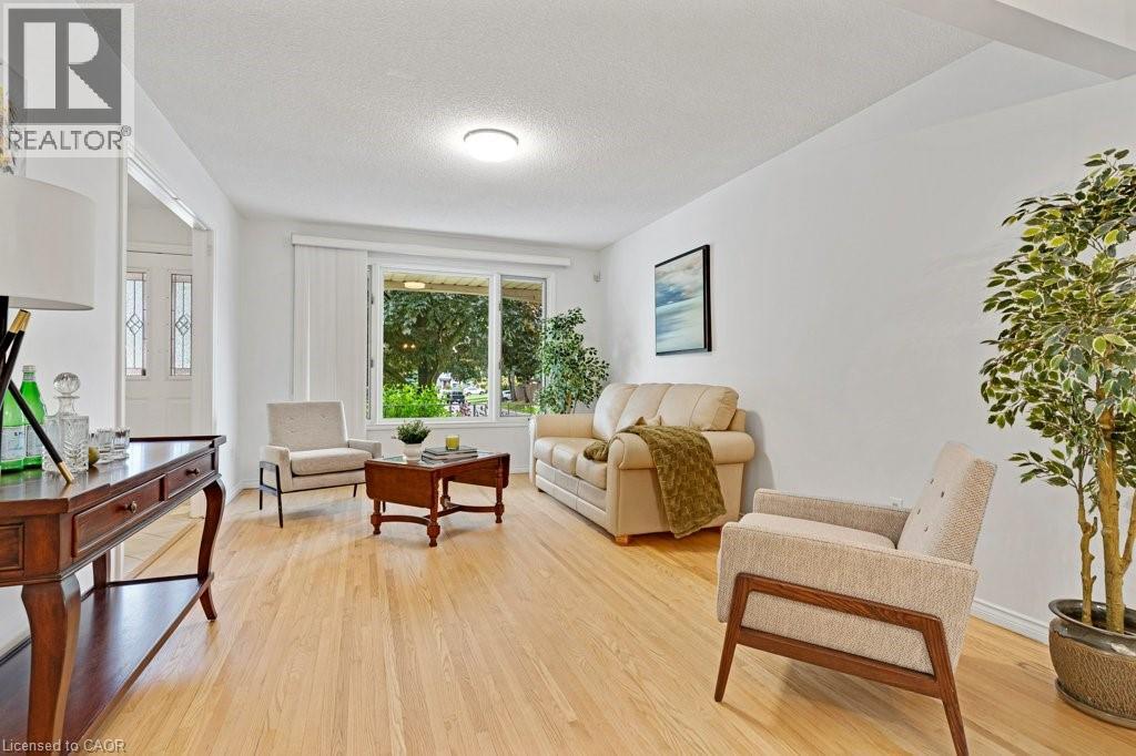 31 PINEWARBLER Drive - Image 10