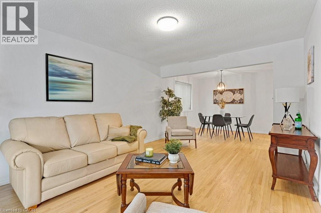 31 PINEWARBLER Drive - Image 11
