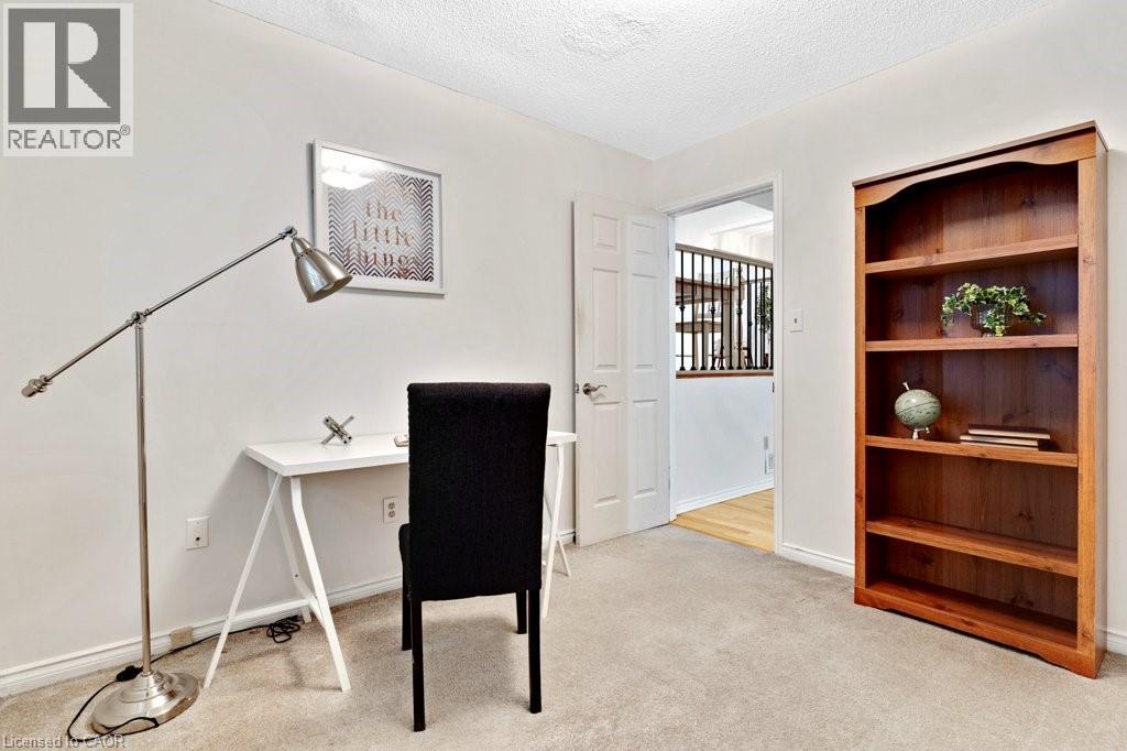 31 PINEWARBLER Drive - Image 23