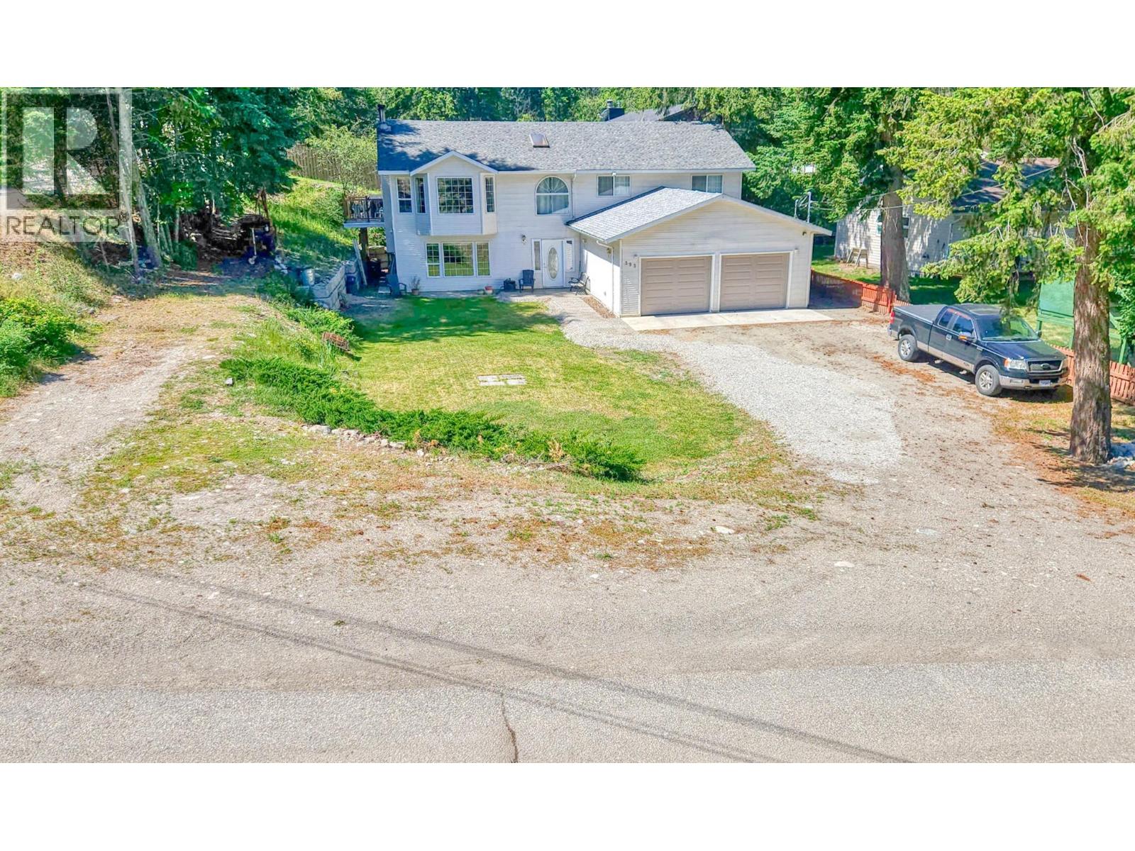 393 Northern View Drive - 3