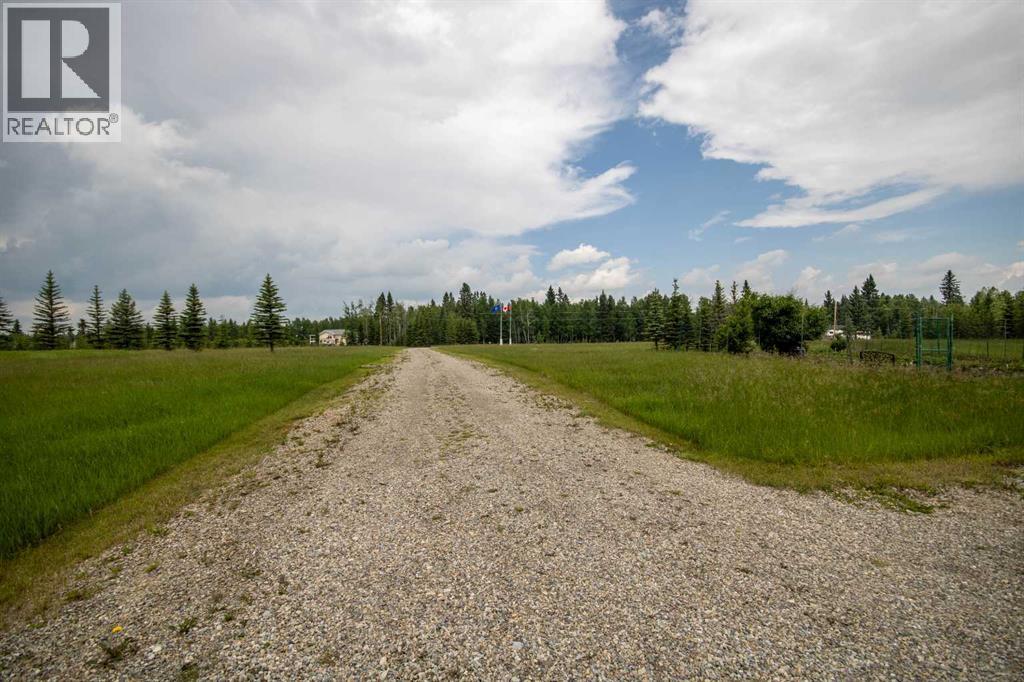 11, 32433 Range Road 61 - 26