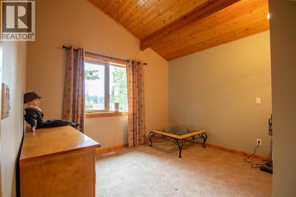 11, 32433 Range Road 61 - 16