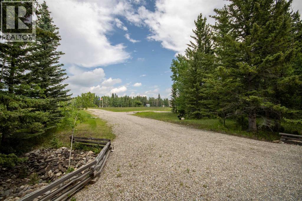 11, 32433 Range Road 61 - 27