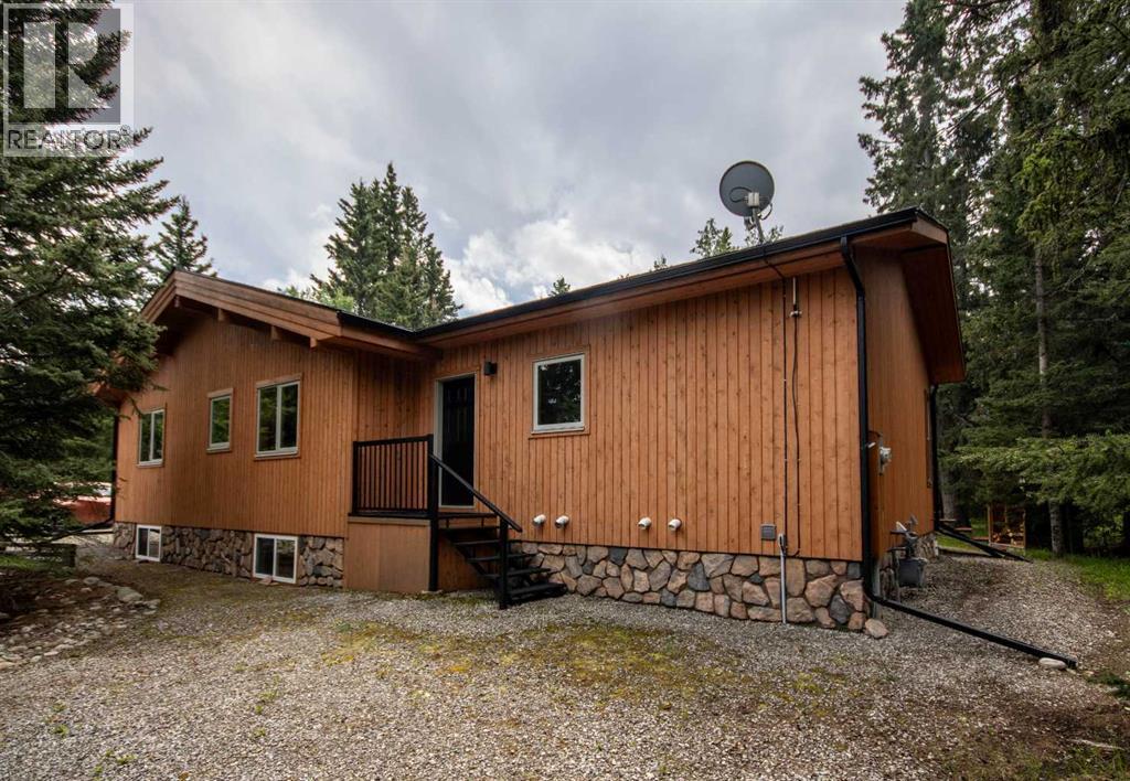 11, 32433 Range Road 61 - 31
