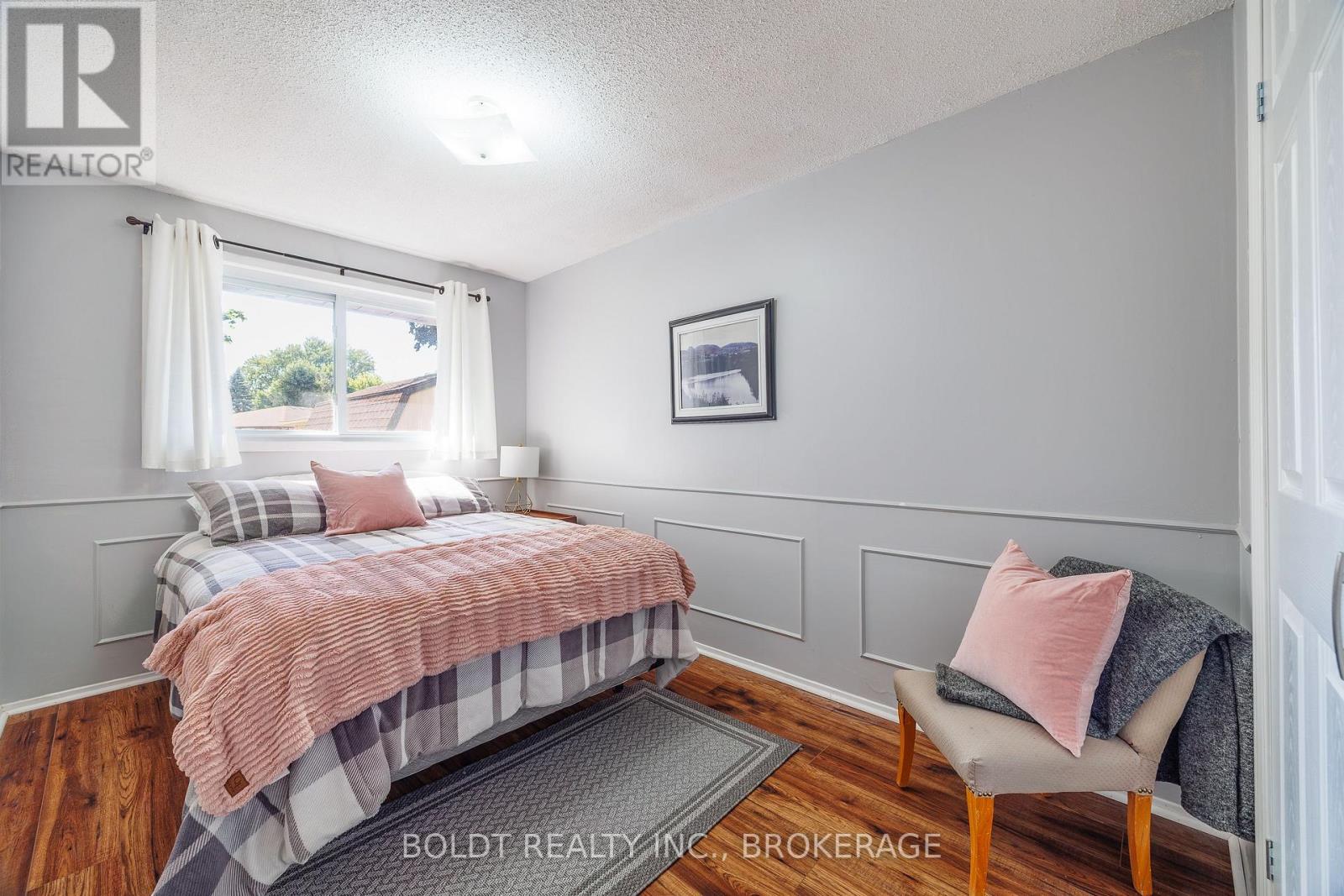 77 ELMA STREET - 17