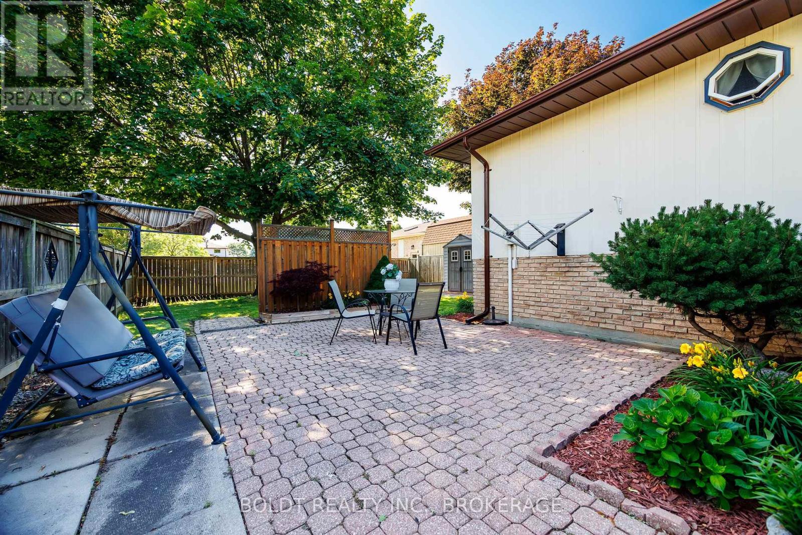 77 ELMA STREET - 25