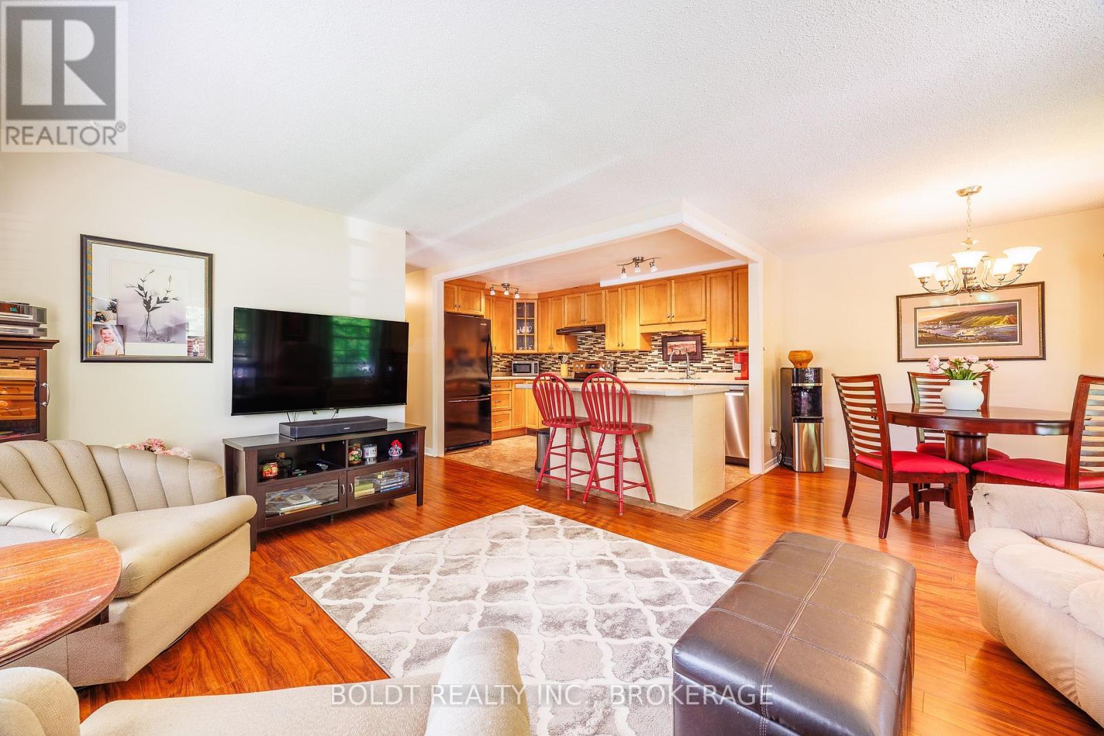 77 ELMA STREET - 8