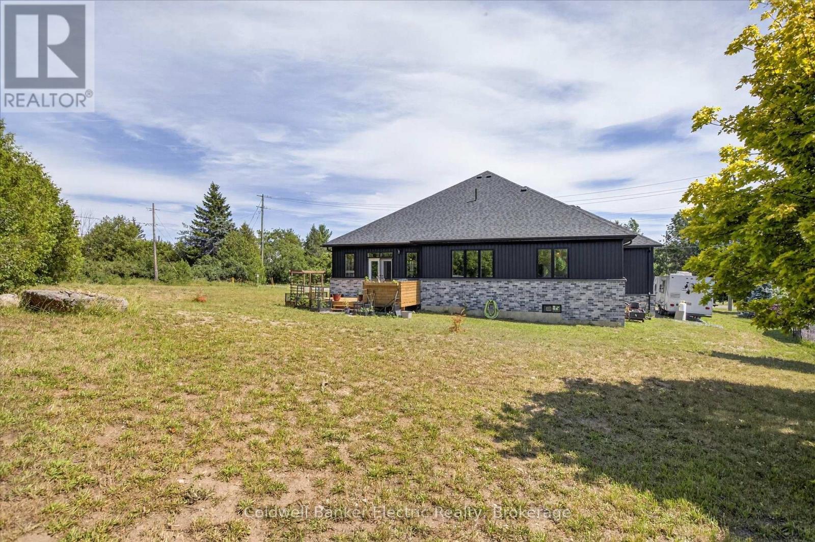 1134 RIVER ROAD - 25