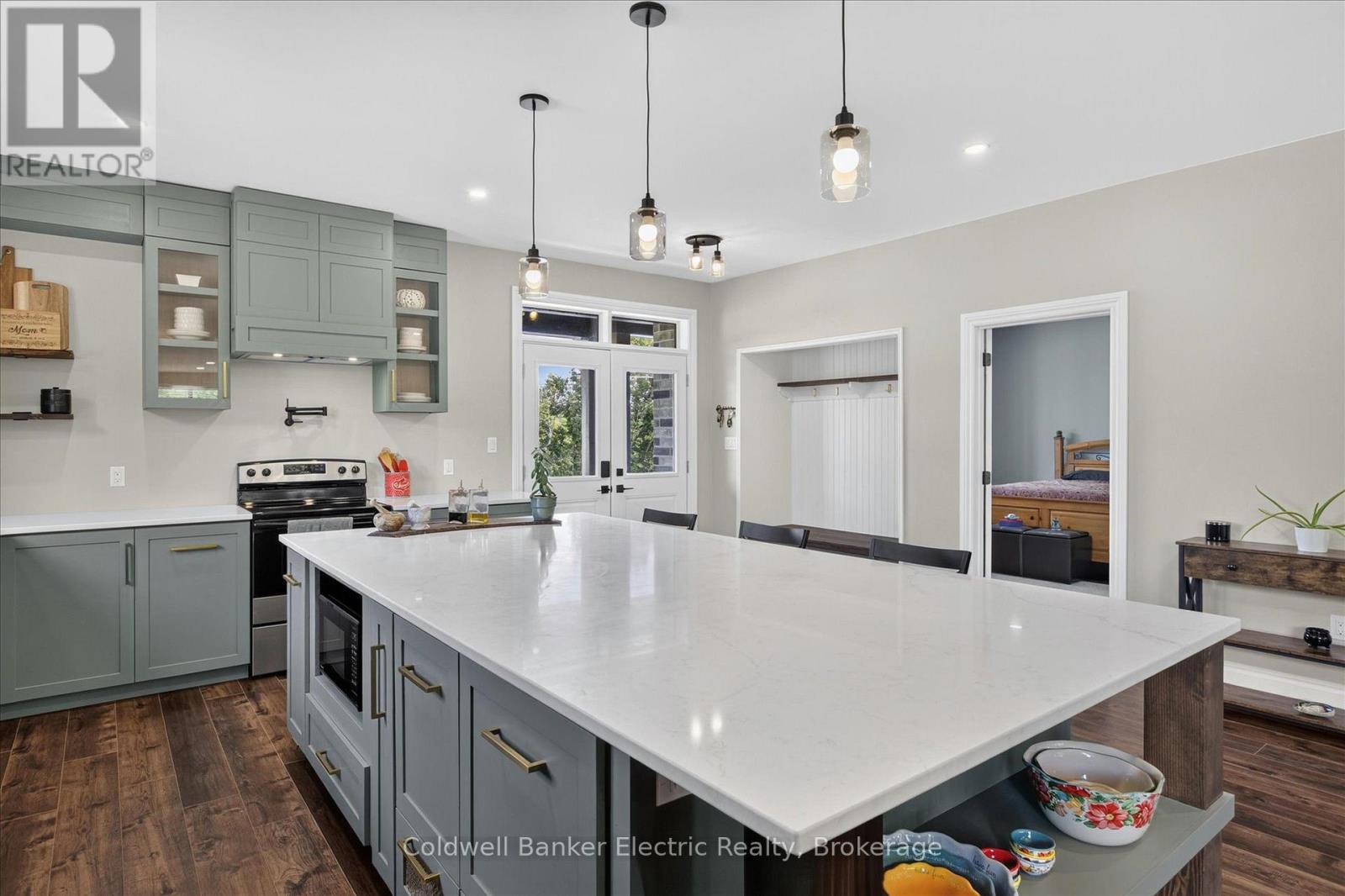 1134 RIVER ROAD - 7