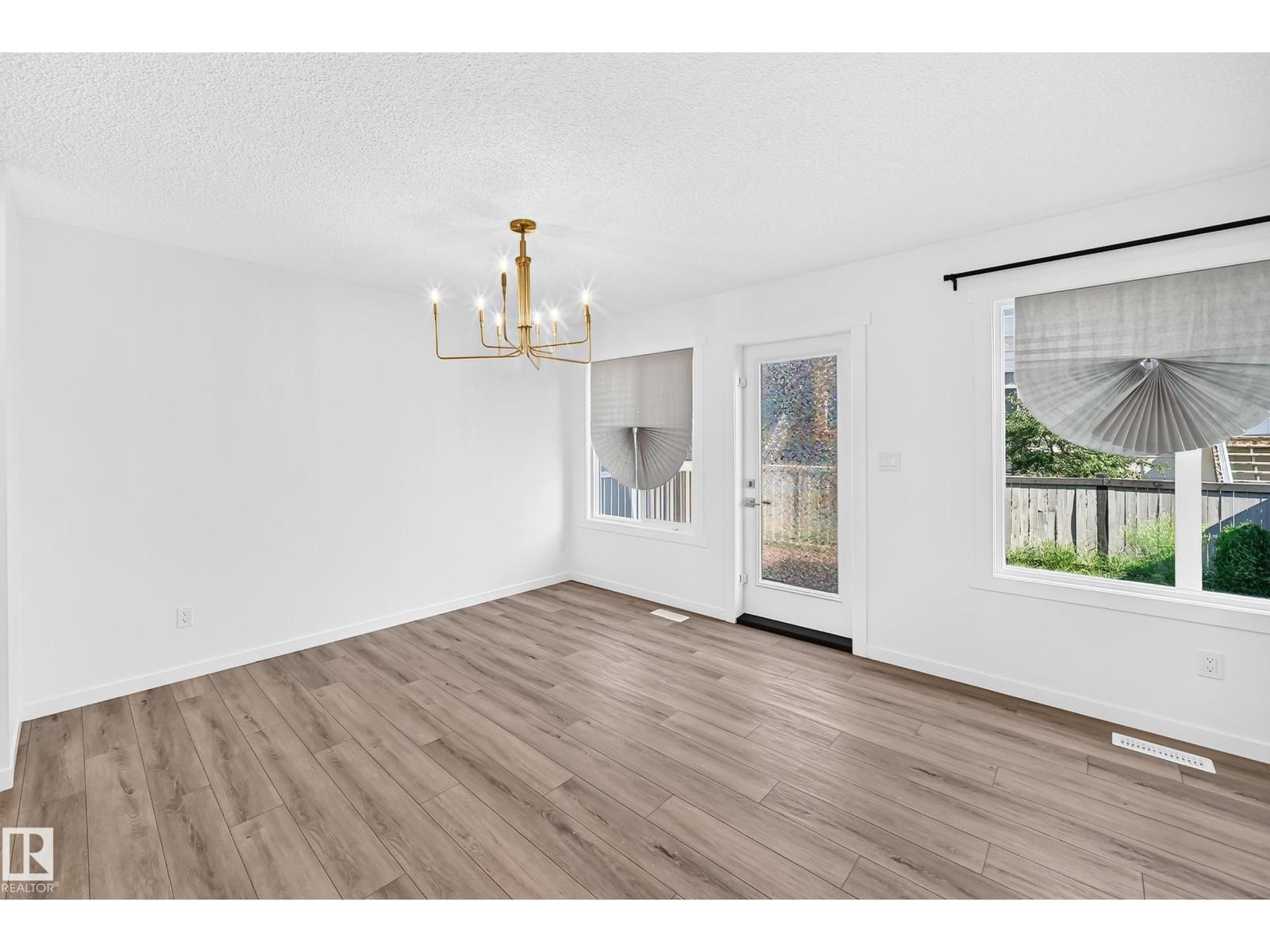 #4 905 172 ST SW - 10