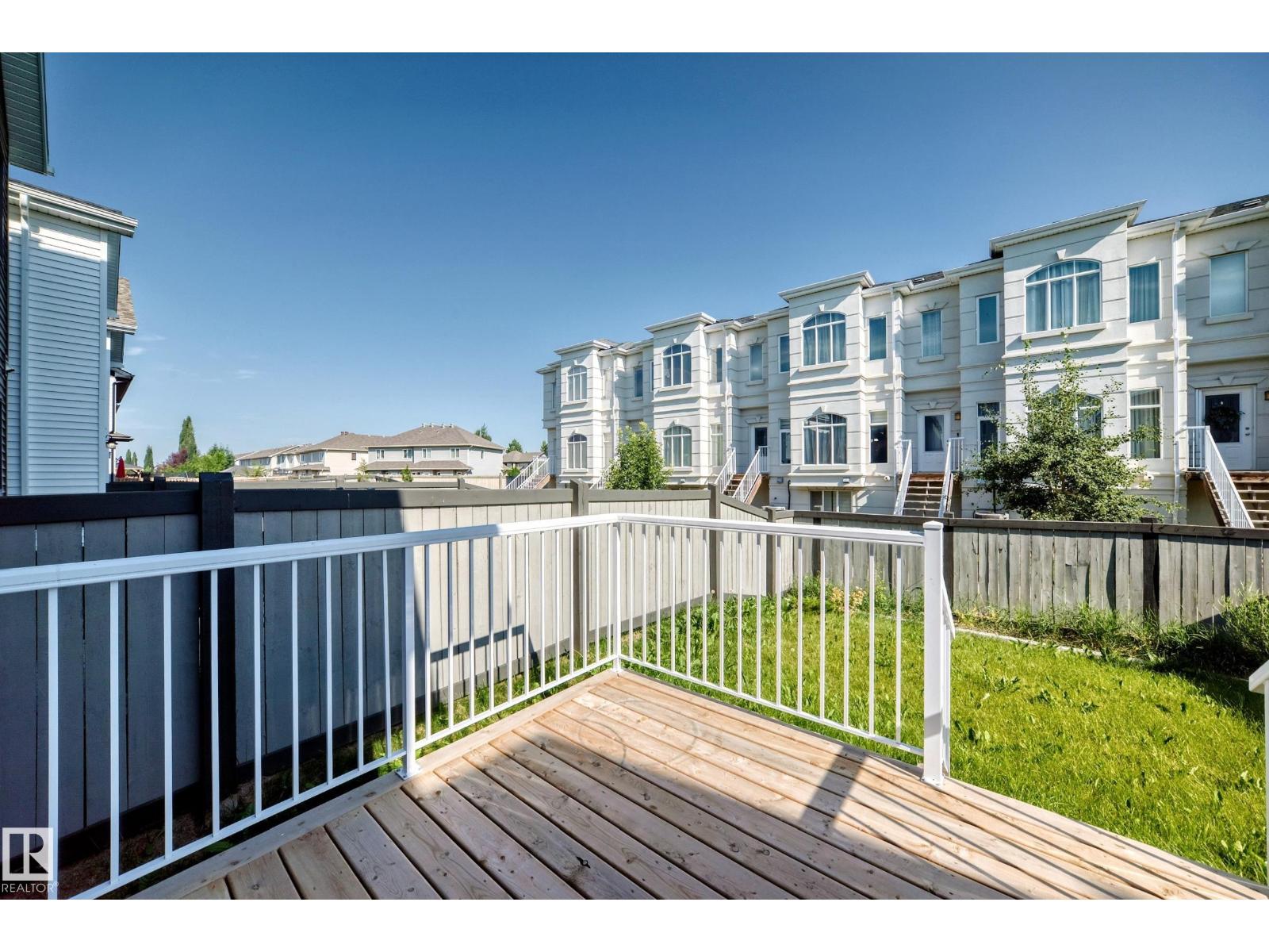 #4 905 172 ST SW - 40