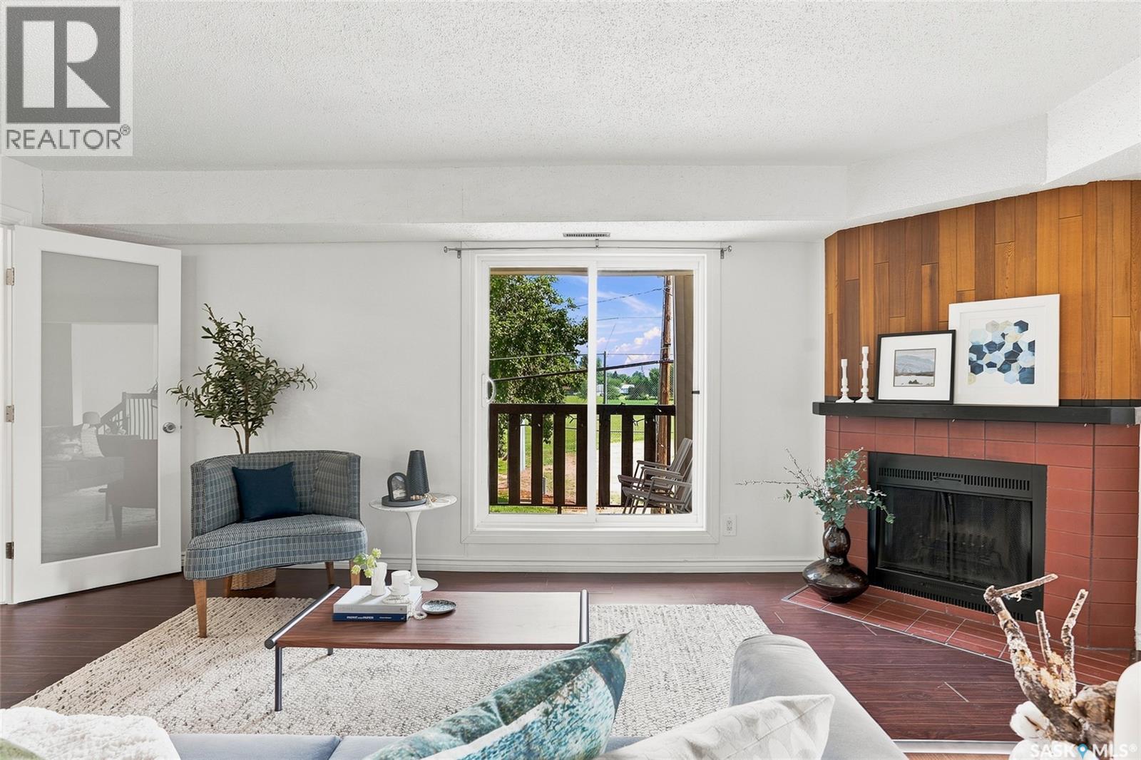 #426 425 115th STREET E - 3