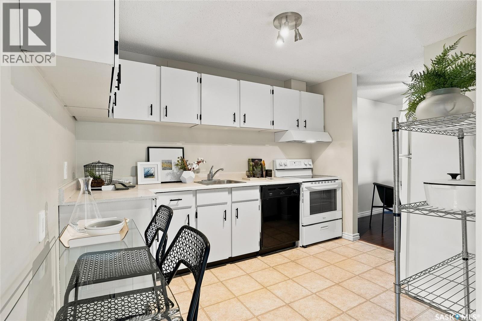 #426 425 115th STREET E - 7