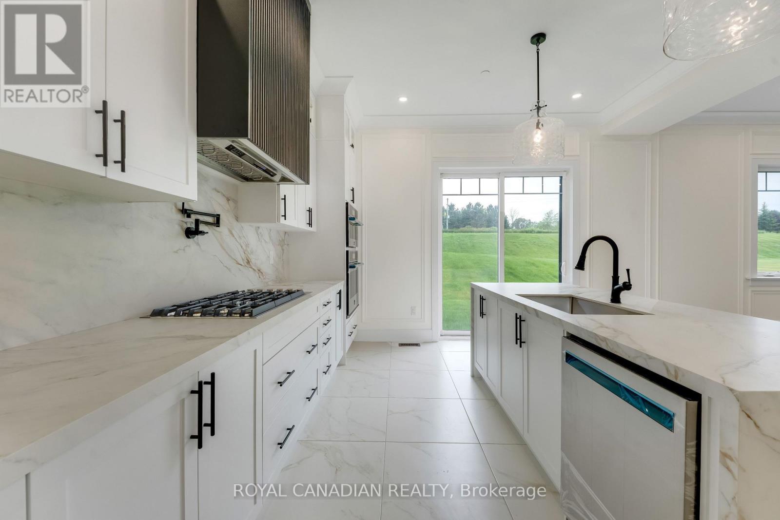 50 MAXSON LANE - 22