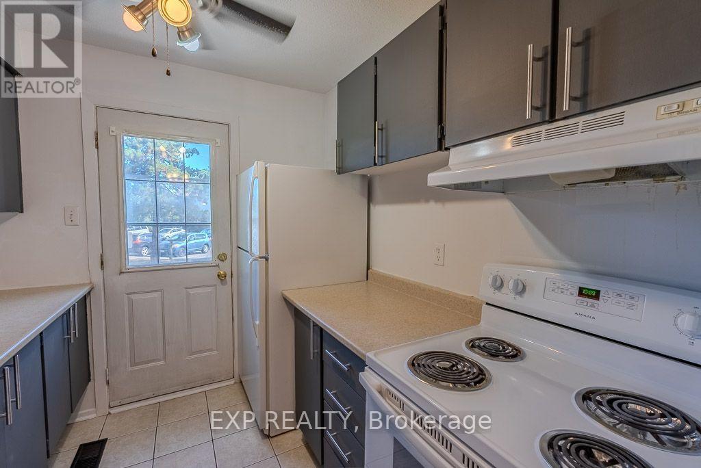 3 Bed, 2 Bath House for Rent in Ottawa – #C – 37 FORESTER CRESCENT, Ottawa – MLS# X13580314 - Image 9