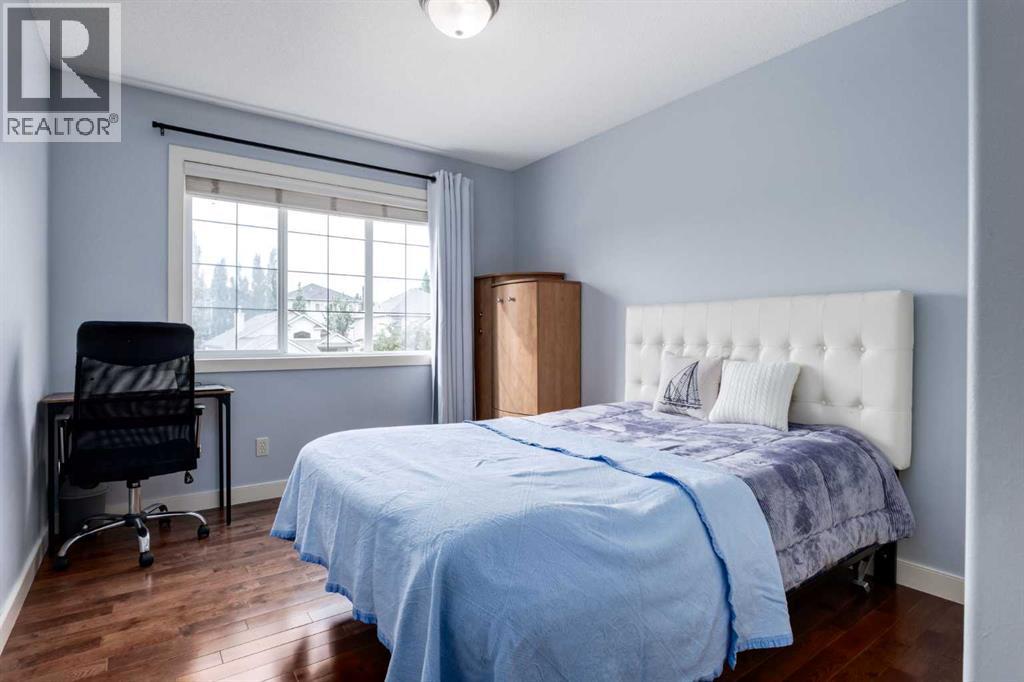 77 Royal Highland Road NW - 32