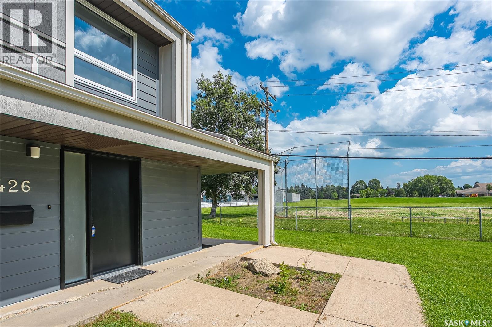 #426 425 115th STREET E - 33