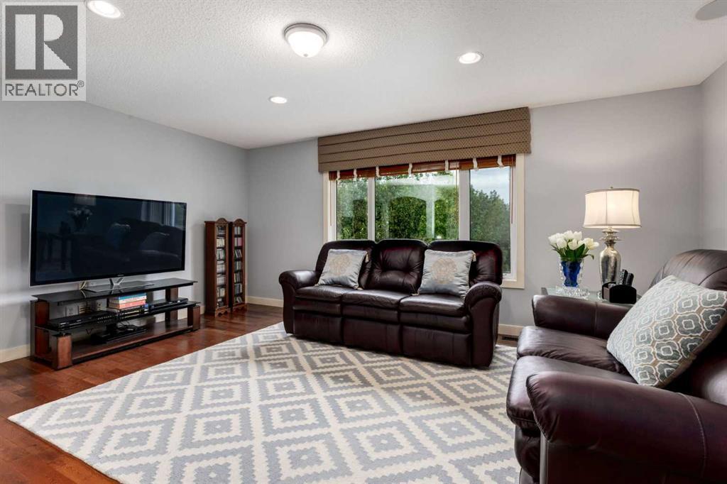 77 Royal Highland Road NW - 22