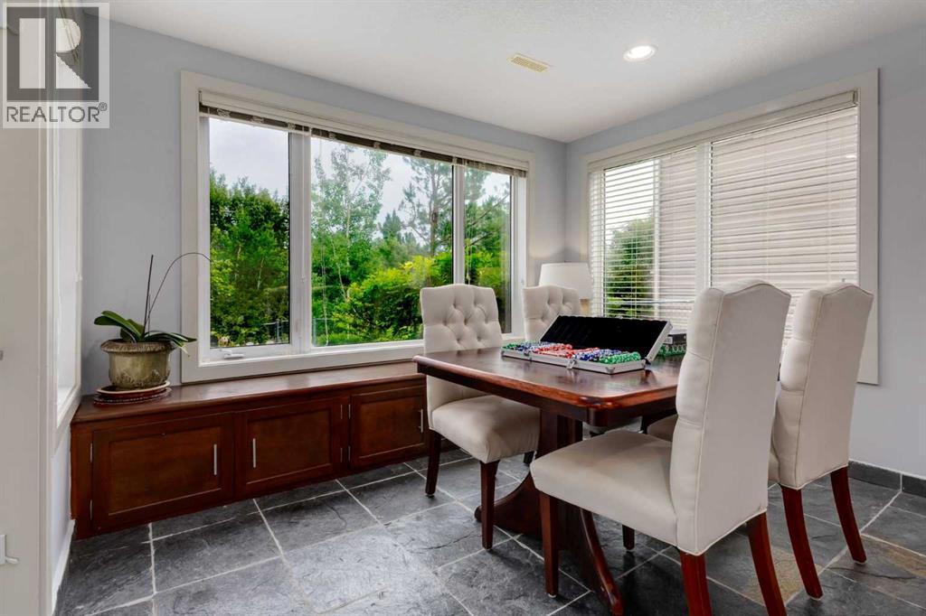 77 Royal Highland Road NW - 38
