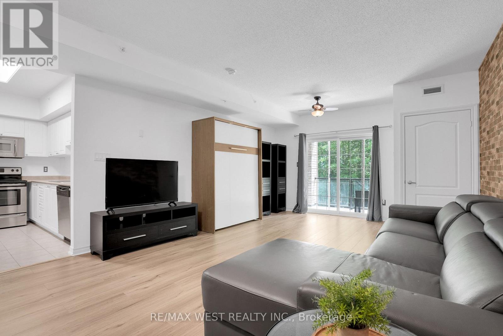 #110 41 FERNDALE DRIVE S - 4