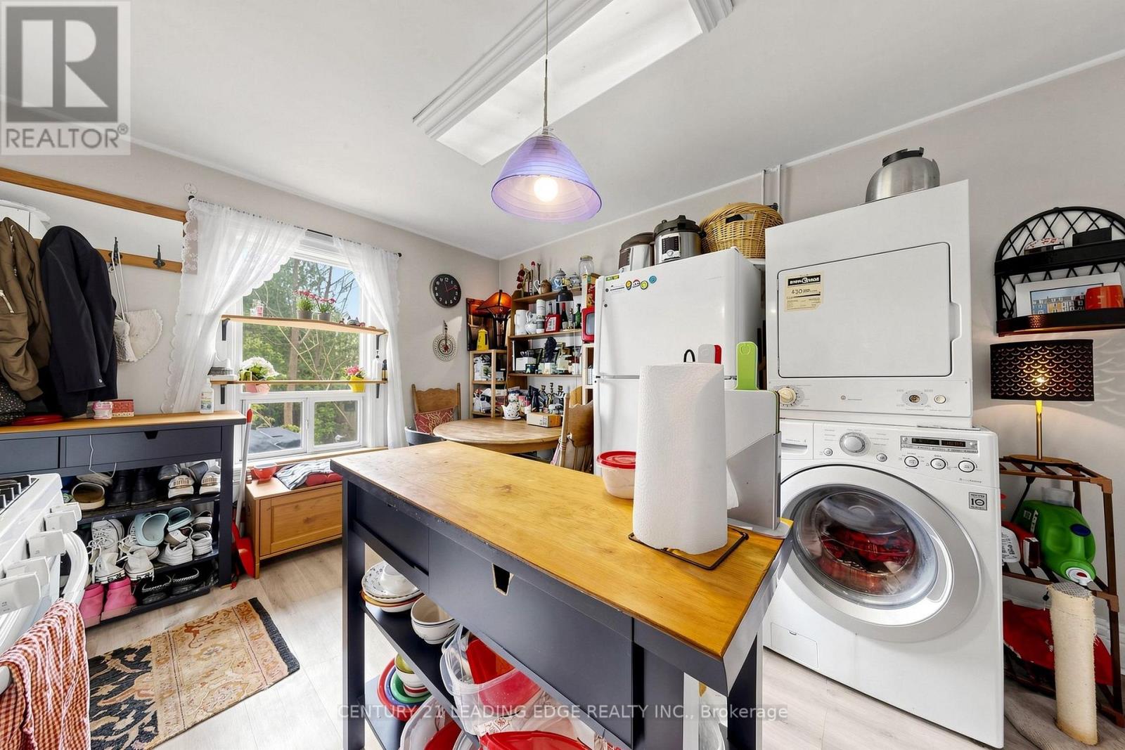 1132 DUFFERIN STREET - 18