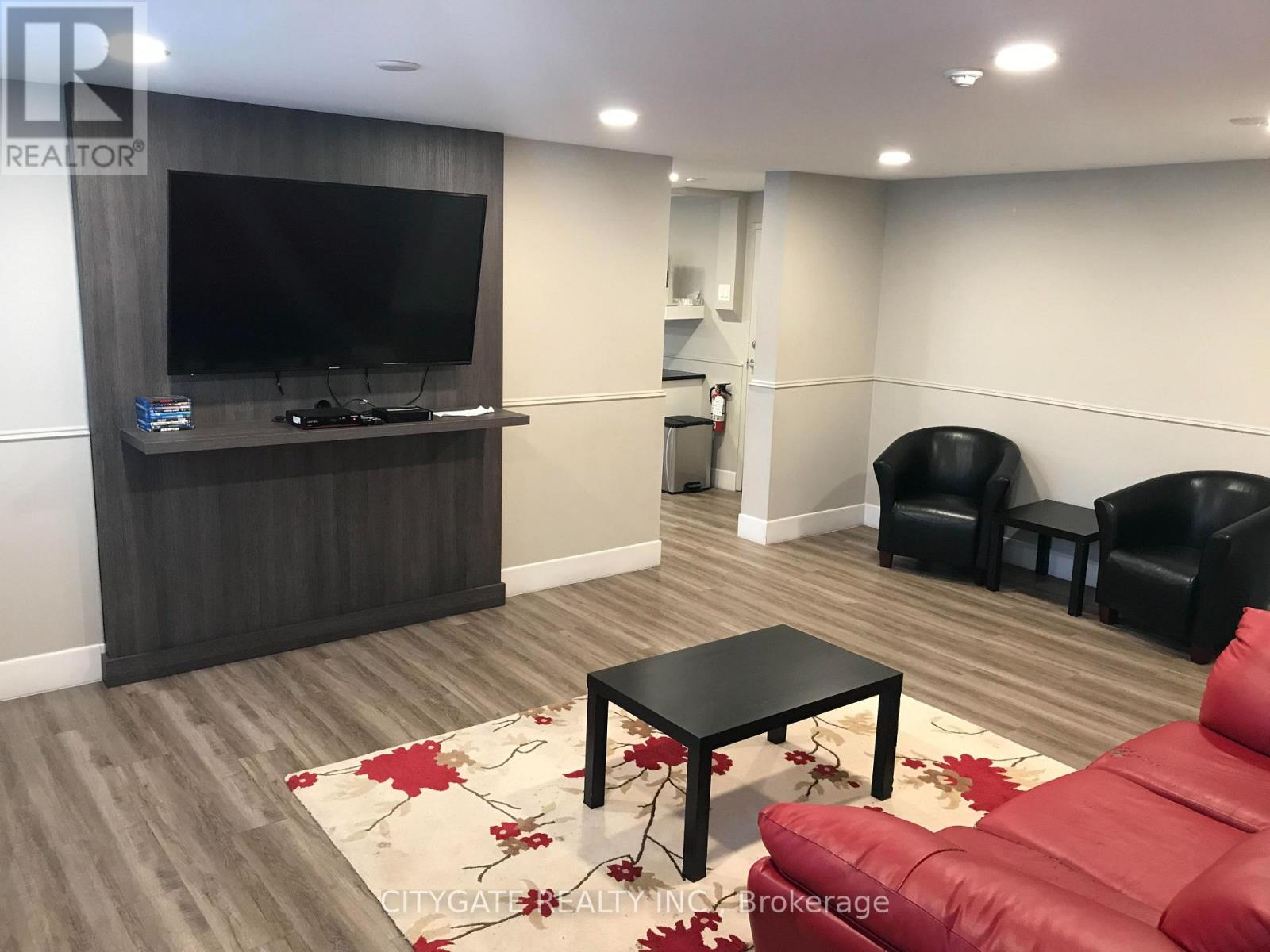 Thumbnail 24