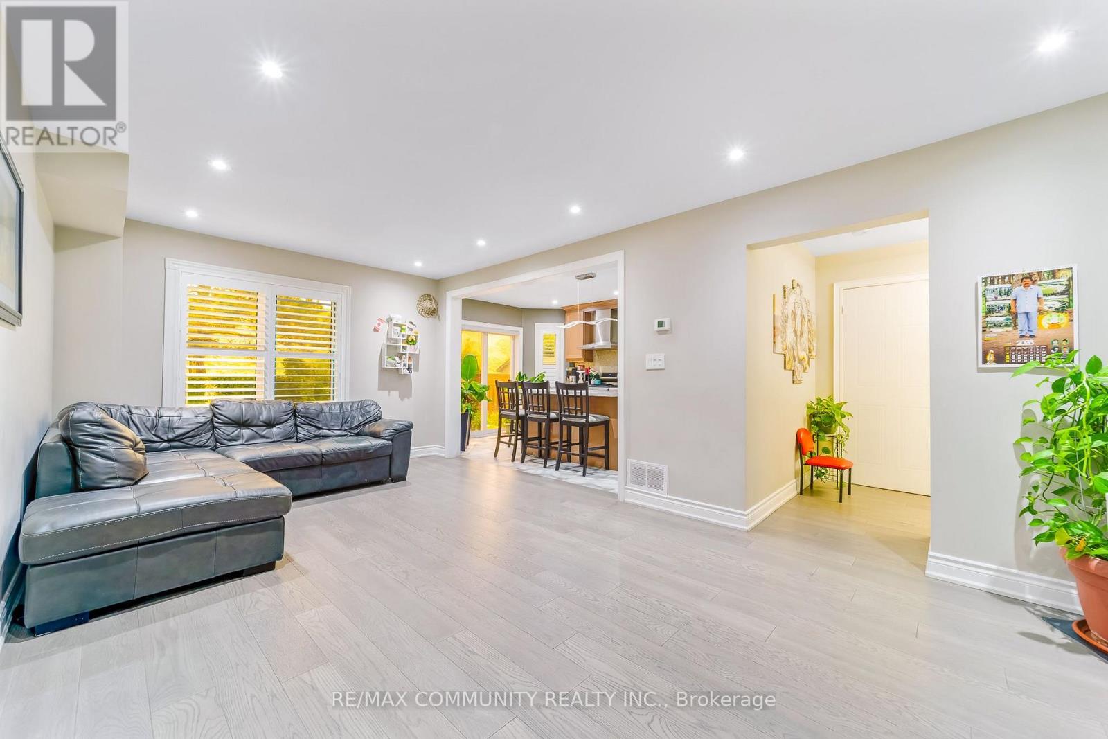 5901 SIDMOUTH STREET - 13