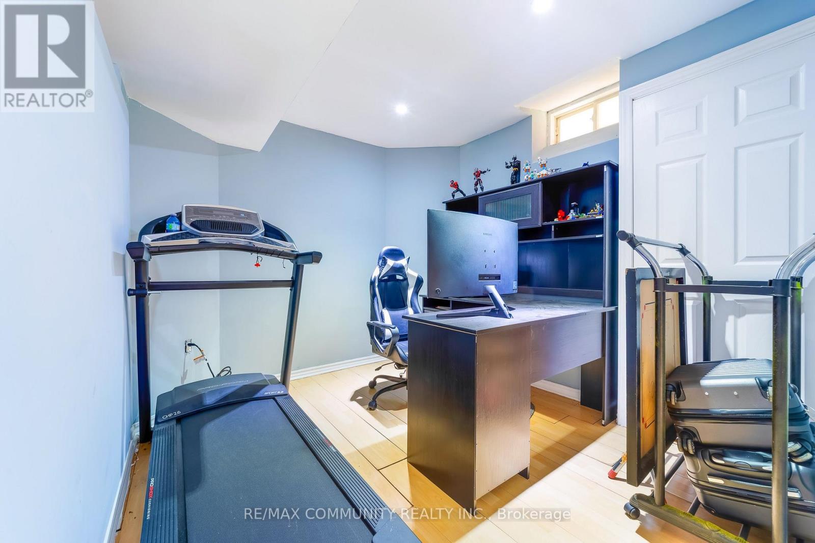 5901 SIDMOUTH STREET - 32