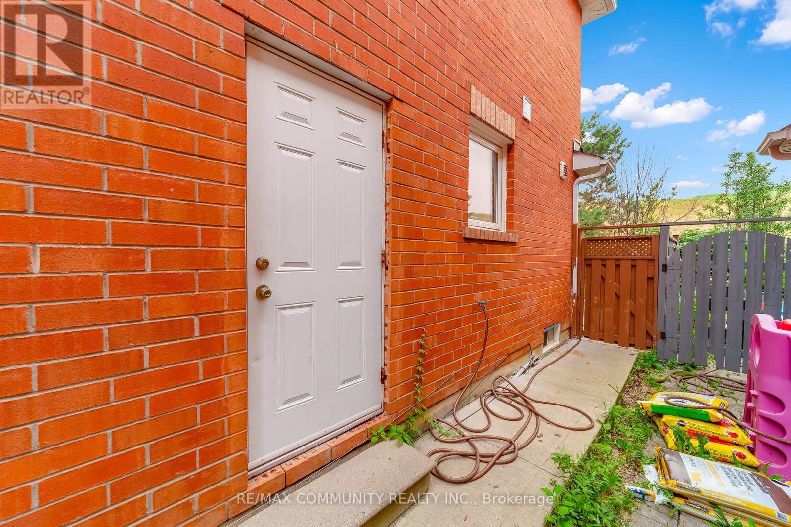 5901 SIDMOUTH STREET - 36